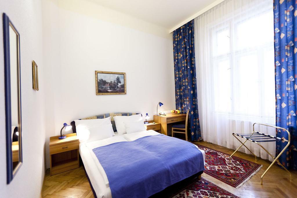 Hotel-Pension Bleckmann Vienna Bilik gambar